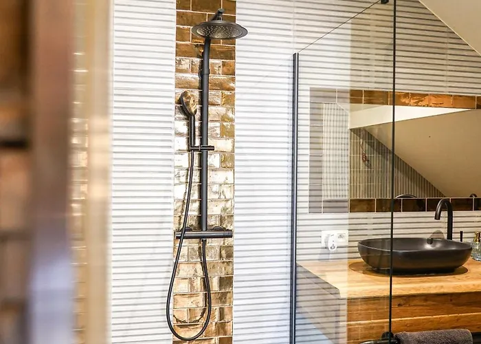 情趣酒店 De Luxe